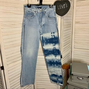 Levi’s Made and Crafted Unique Split Leg Mid Rise Light Wash Bleached Jeans New